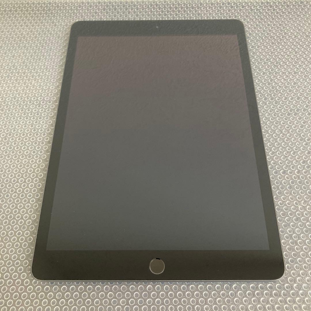 2923【早い者勝ち】iPad8 第8世代 32GB WIFIモデル☆