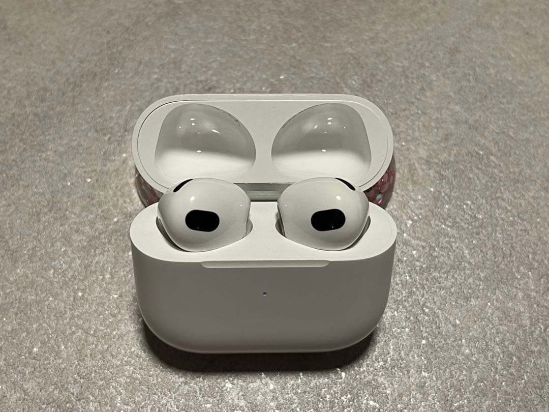 AirPods（第３世代）