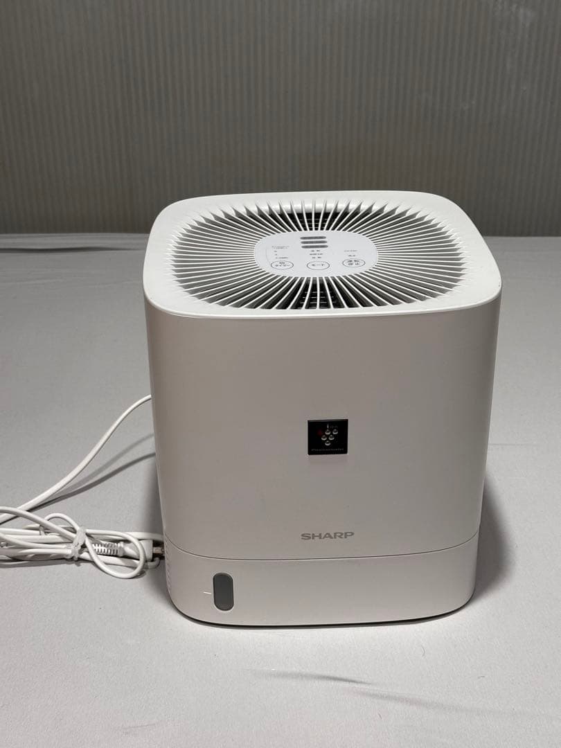 【美品】 SHARP プラズマクラスター 衣類乾燥除湿機 CV-P60-W