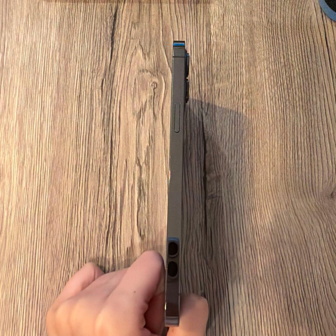 Apple iPhone 12 Pro Max 256GB本体