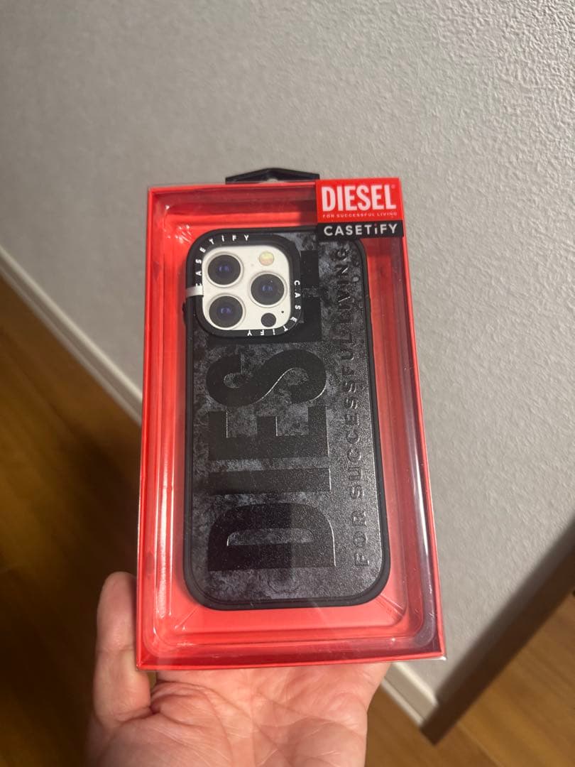 DIESEL CASSETIFY iPhoneケース ブラック