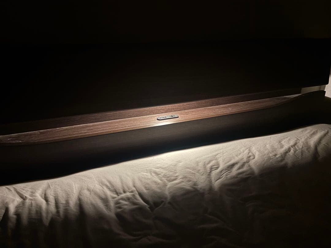 美品 ドリームベッド ウレルディ2758 クイーン 棚・照明・コンセント・引出付