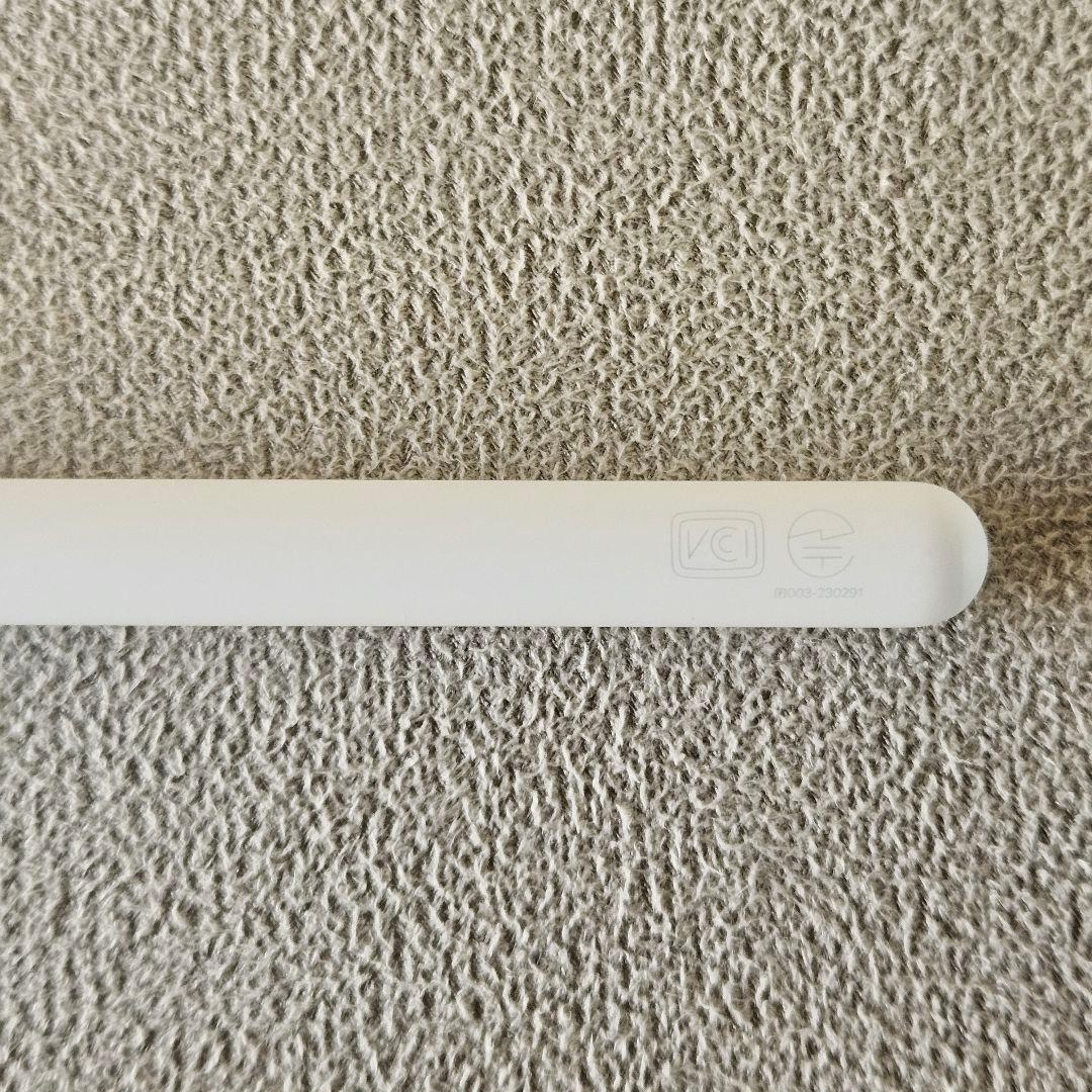 Apple Pencil Pro ホワイト 交換ペン先付き