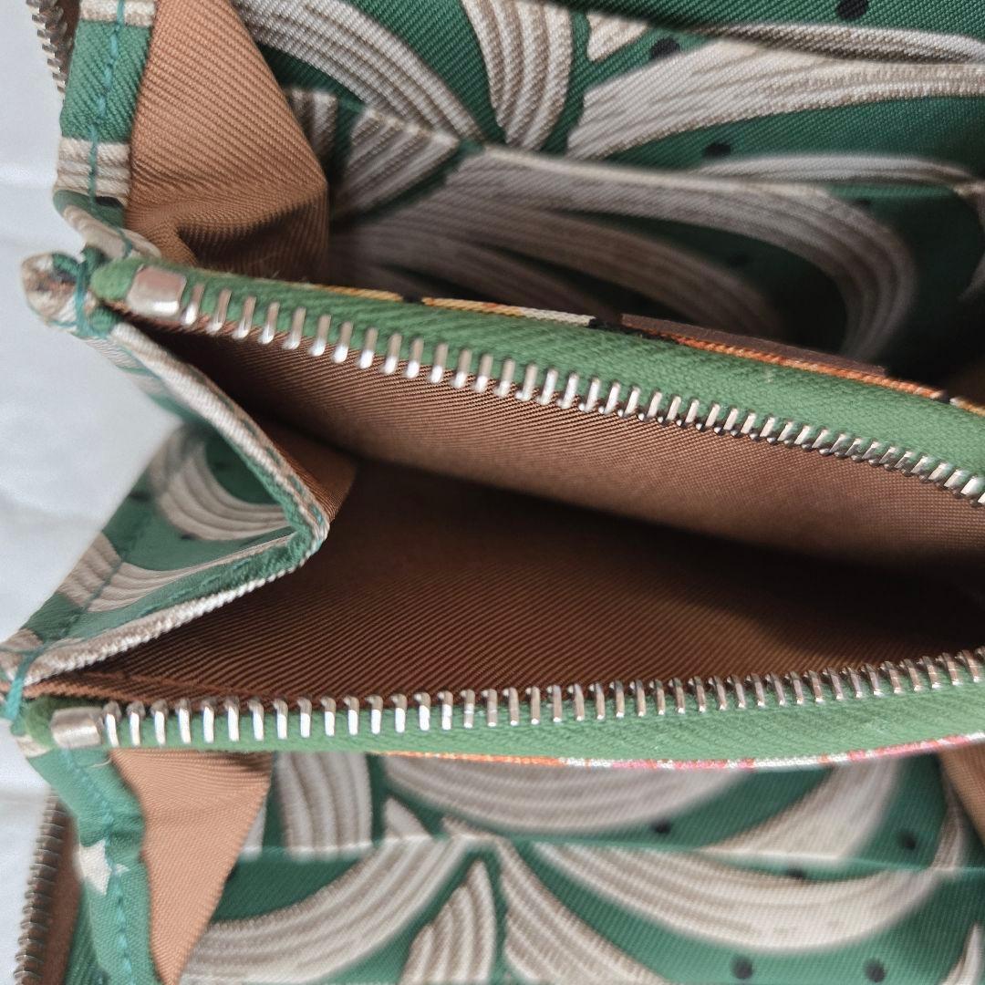 エルメス　シルクインコンパクト　王者の虎