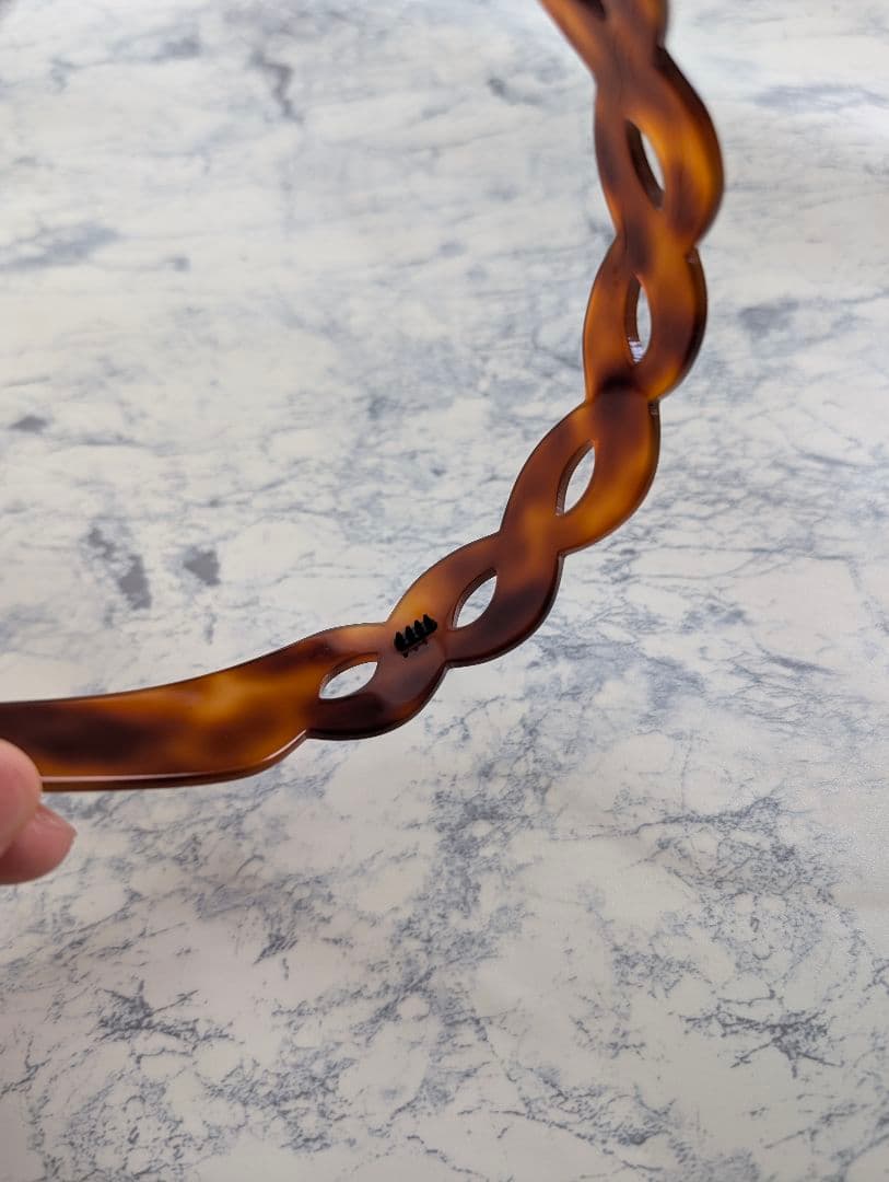 アレクサンドルドゥパリ　カチューシャ　べっ甲　ブラウン　ヘアバンド