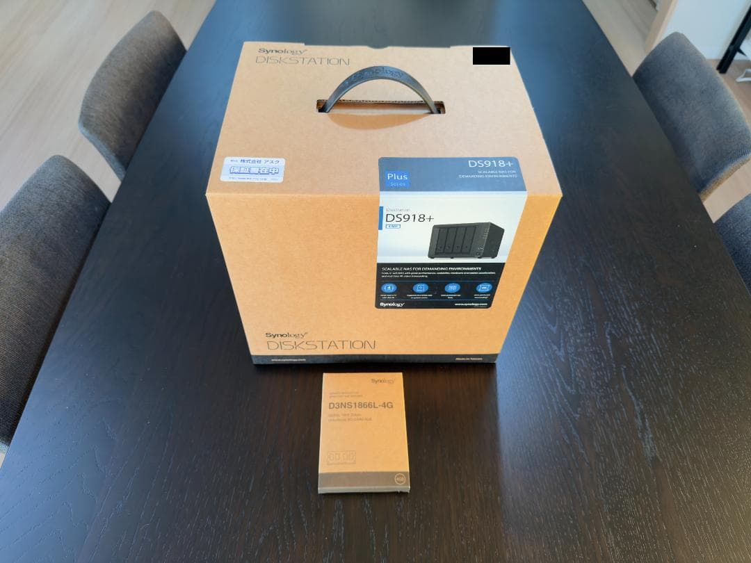 Synology DS918+ 4ベイ NAS 純正8GBメモリ 箱あり