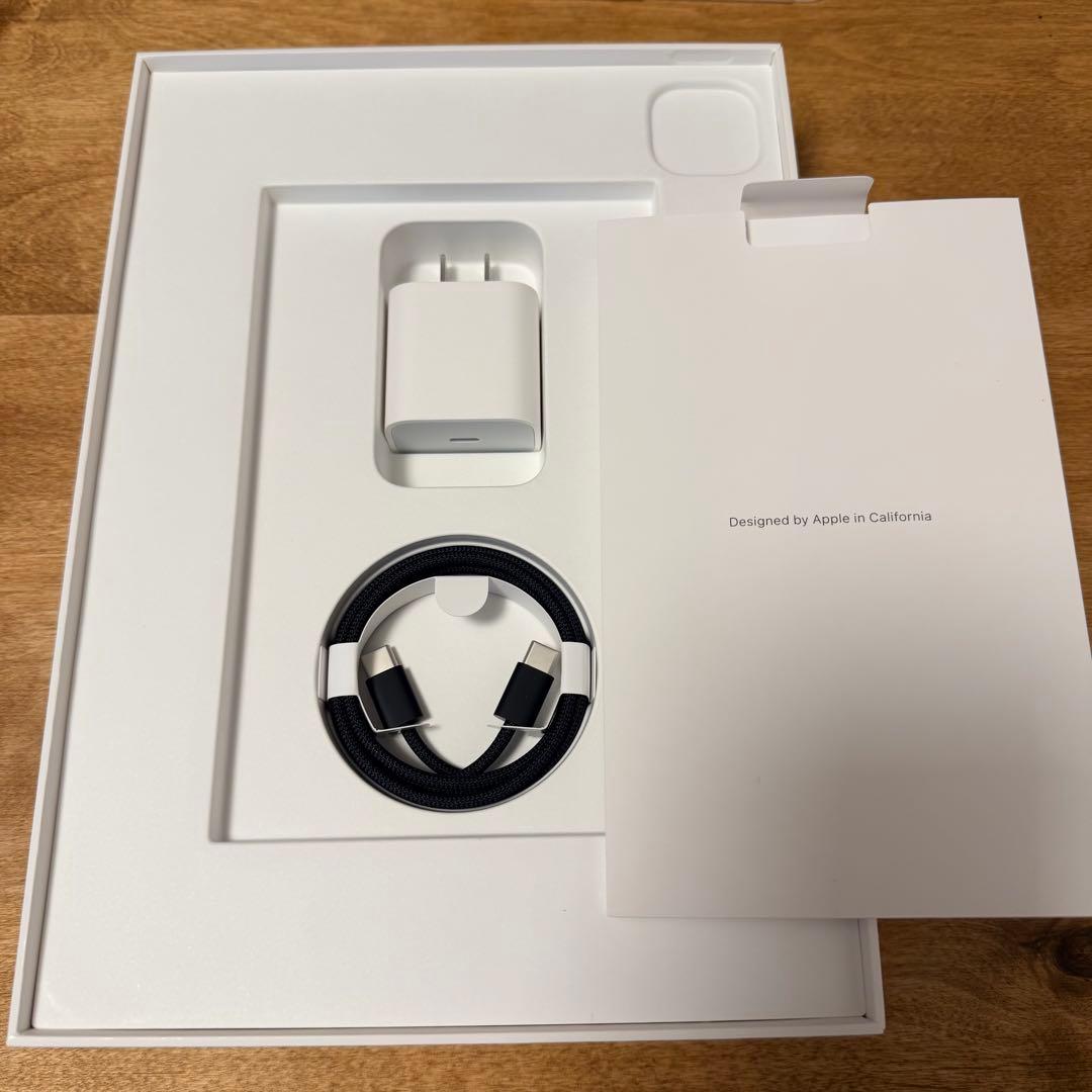 【新品同様】iPad Pro （M4） 11インチ 256GB スペースブラック