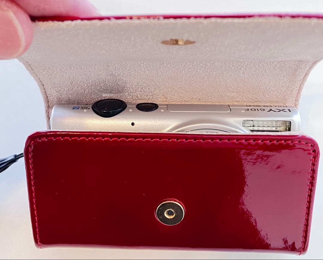 美品Canon IXY 610F WiFi FULL HD動画　コンデジ