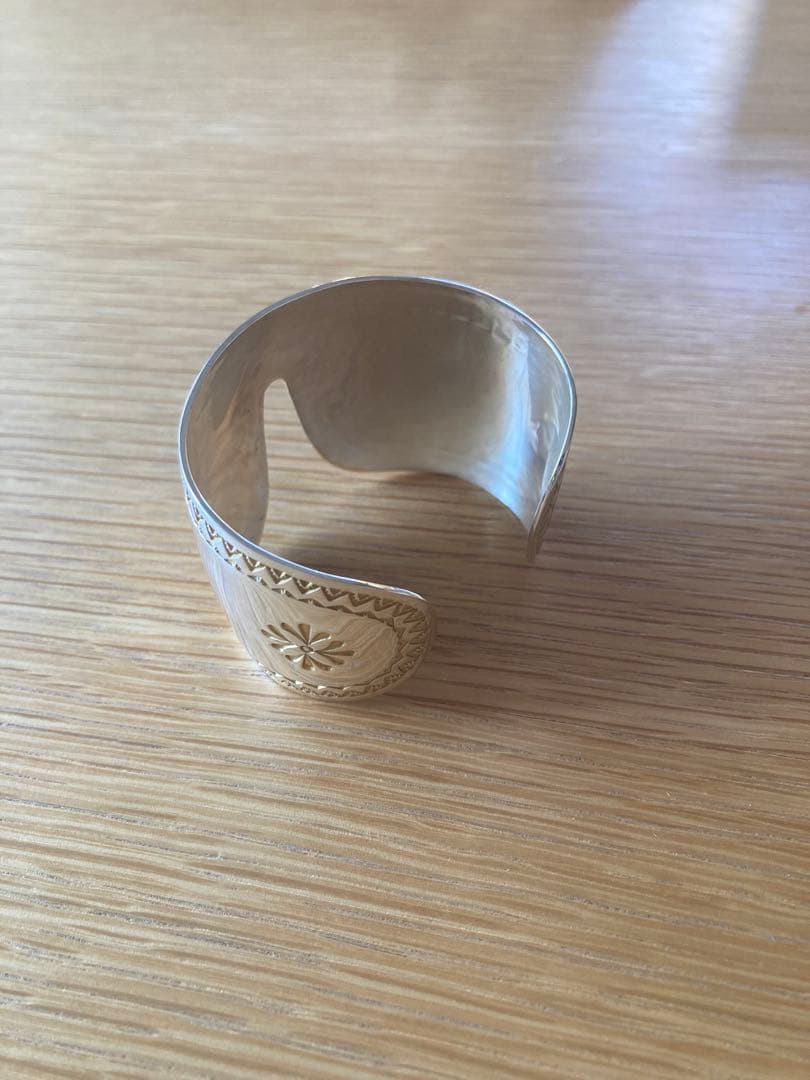 NOAARK＜ノアーク＞ バーニーズ　ニューヨーク限定 バングル