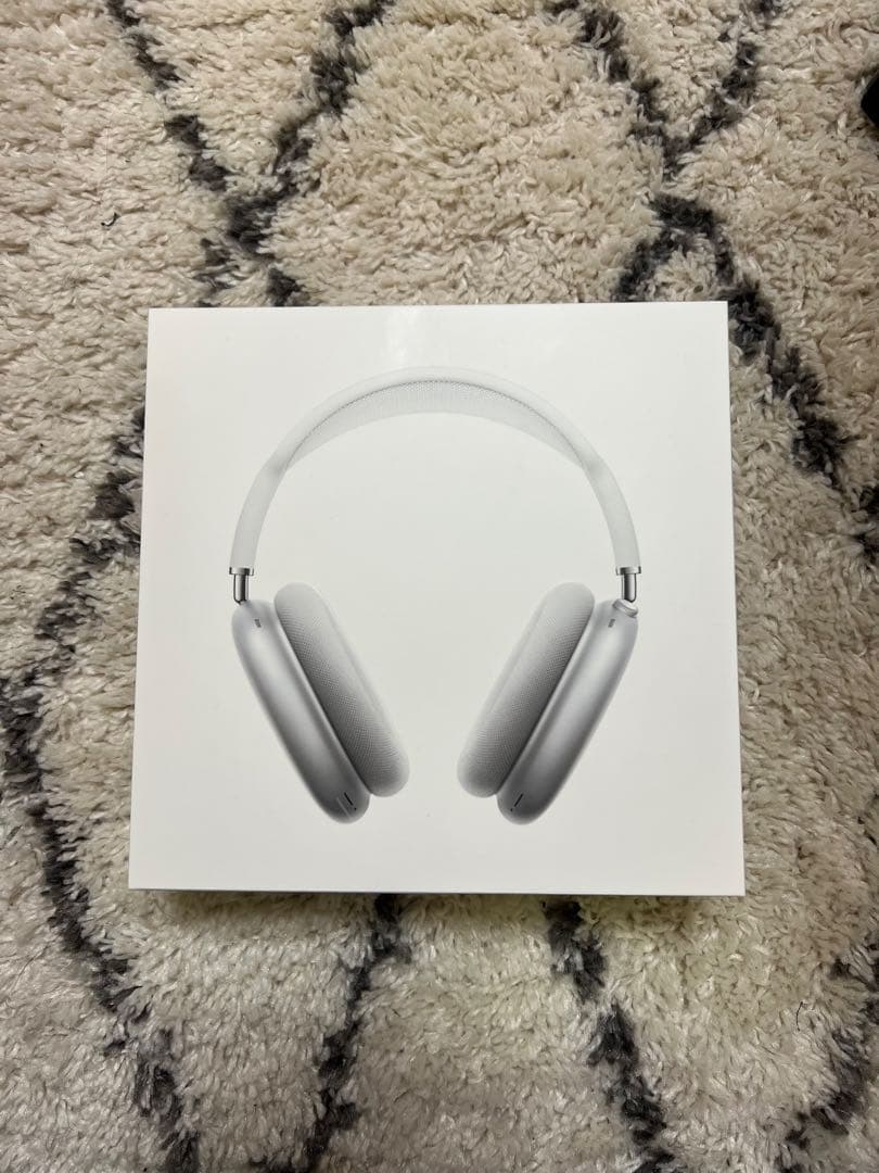 Apple AirPods Max シルバー