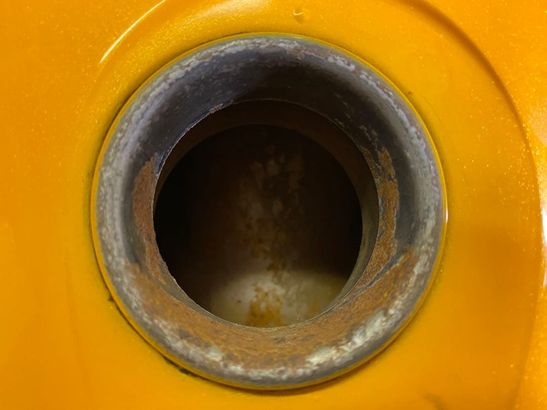 250TR インジェクション　タンク　純正　2012年　パールソーラーイエロー