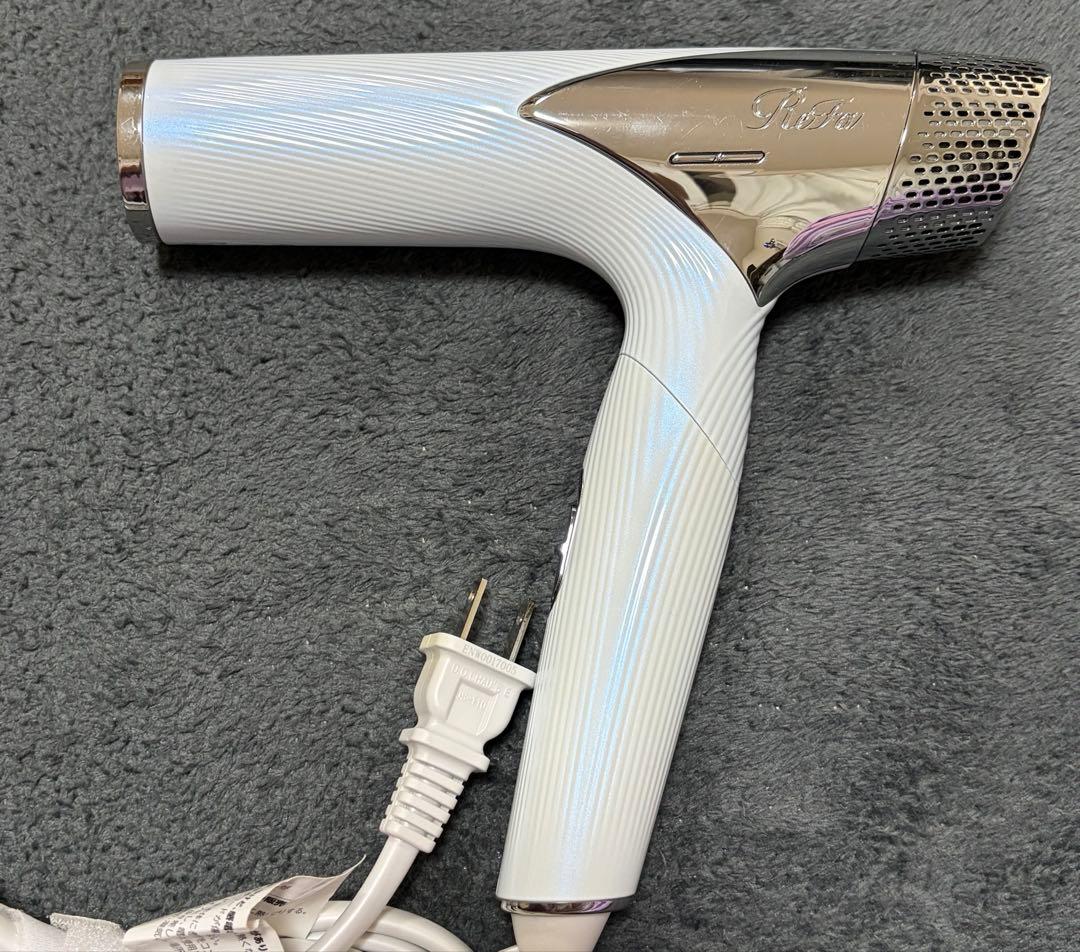 ReFa リファビューテックドライヤースマート ホワイト　ジャンク品