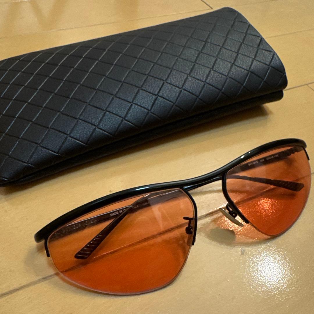 ボッテガべネタ　BOTTEGA VENETA サングラス