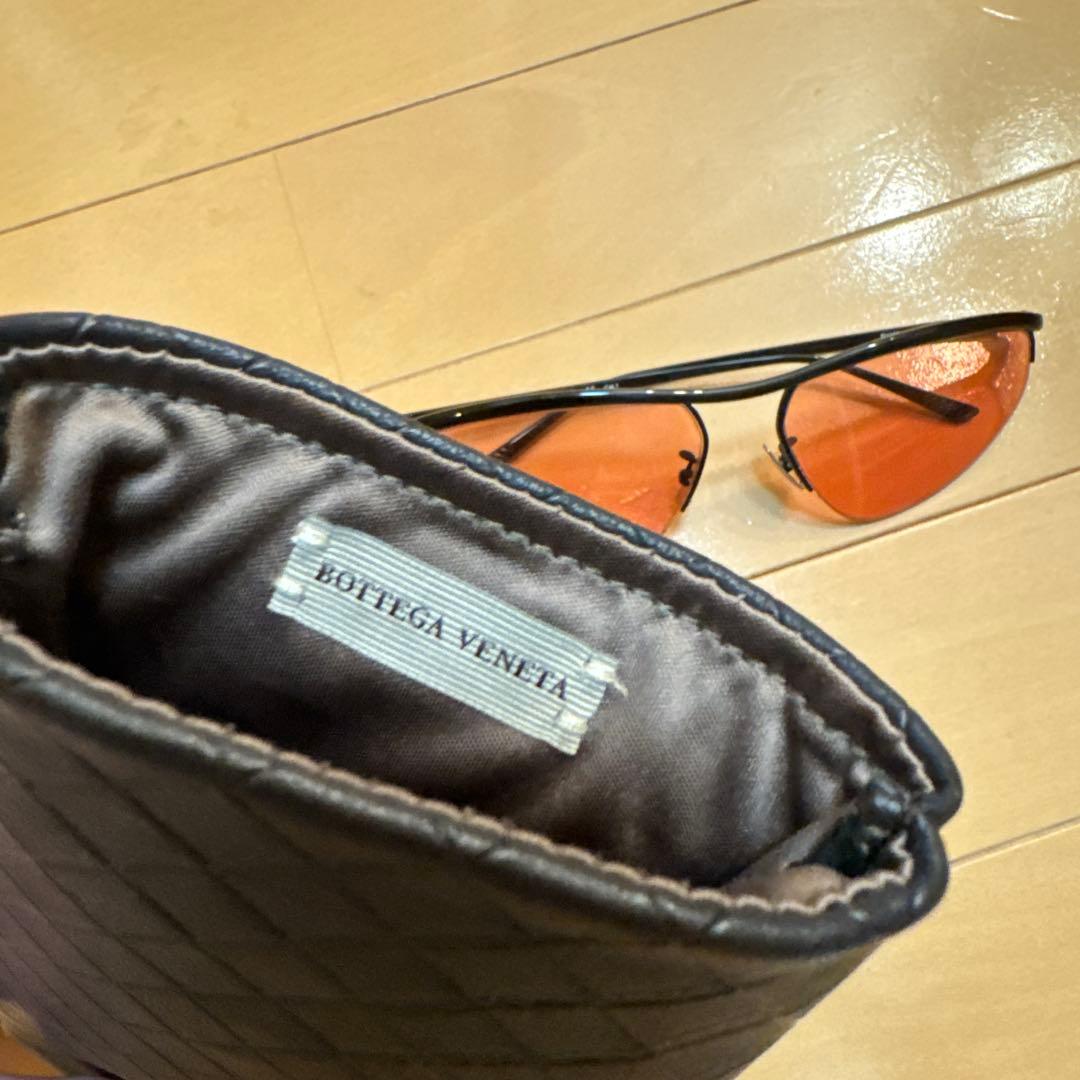 ボッテガべネタ　BOTTEGA VENETA サングラス