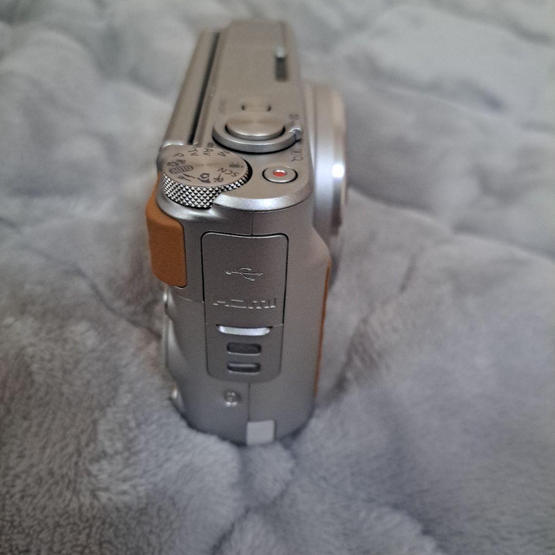 キャノン　PowerShot SX740HS　デジカメ