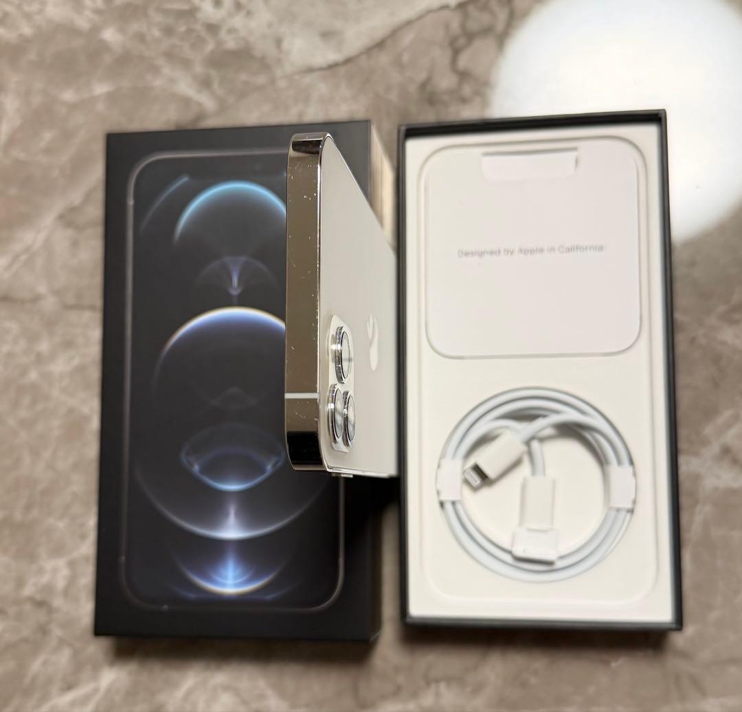 【美品、付属品、箱あり】Apple iPhone 12 Pro 本体simフリー