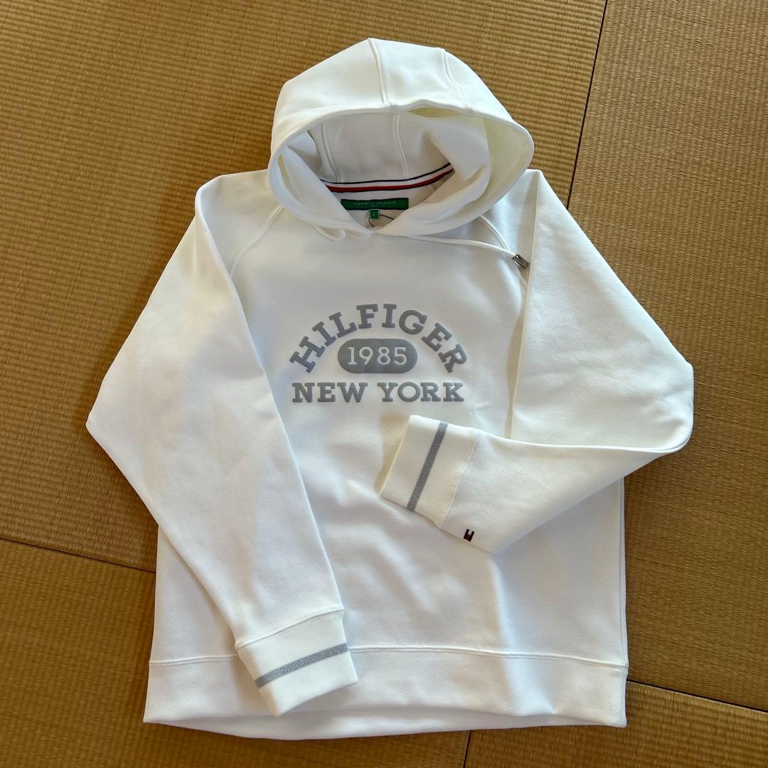 トミーヒルフィガー ゴルフ　レディース トレーナー　新品未使用
