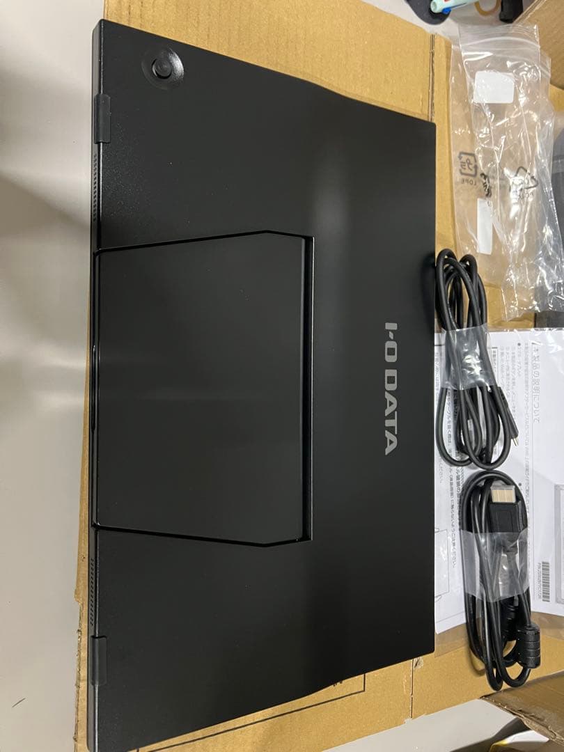 IODATA モバイルモニター 15.6インチ EX-YC162H