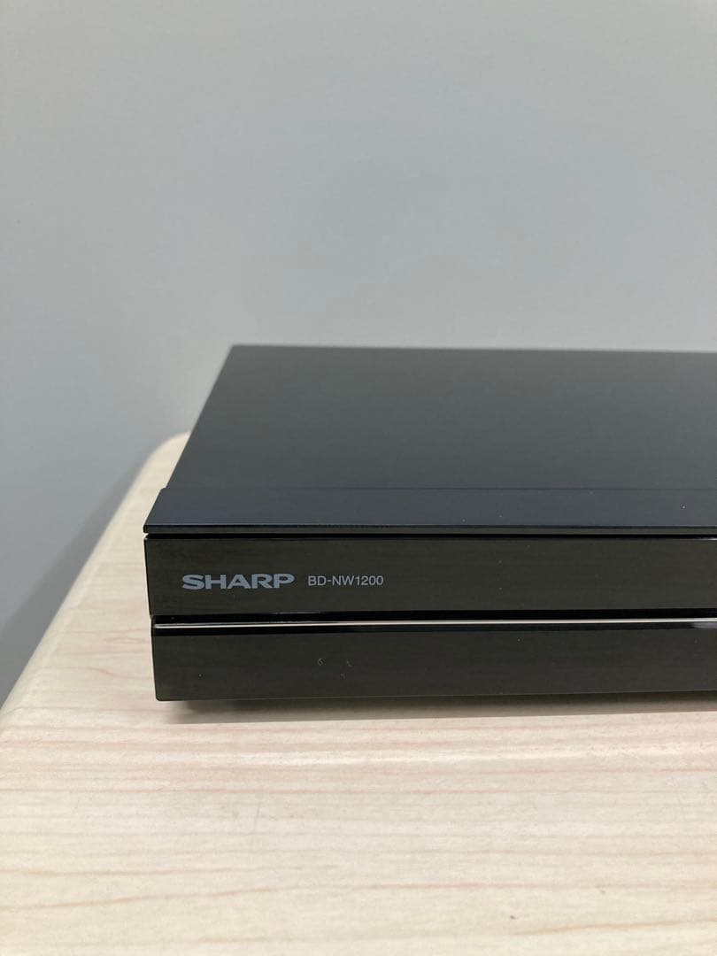 めっちゃ綺麗　1TB シャープ　AQUOS BD-NW1200
