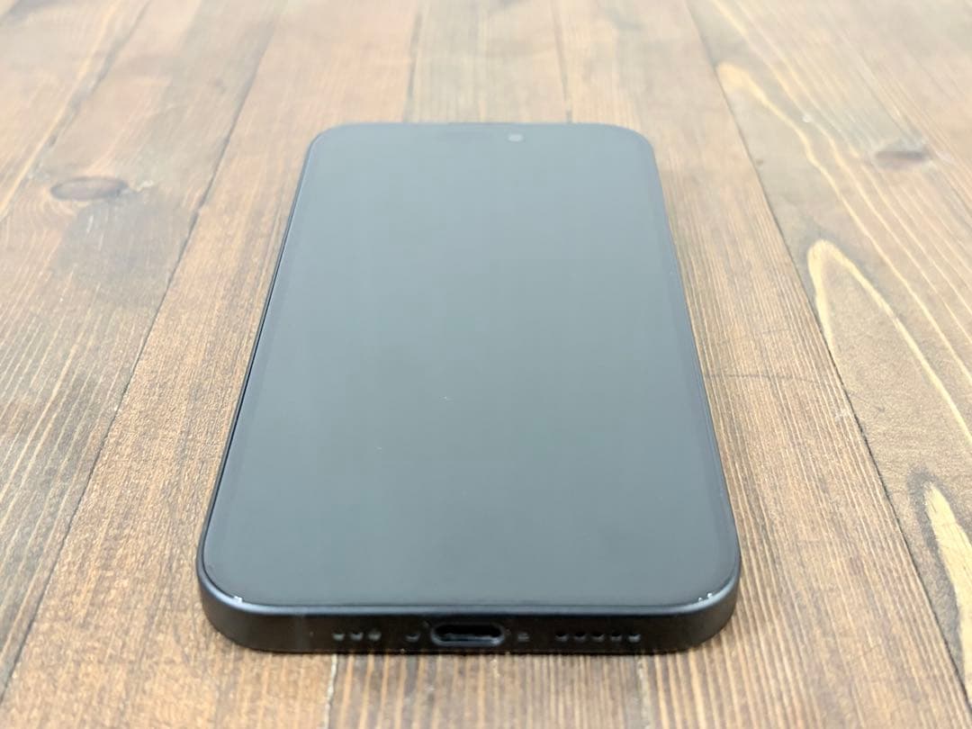 【美品】iPhone 15 256GB SIMフリー 【バッテリー容量94%】