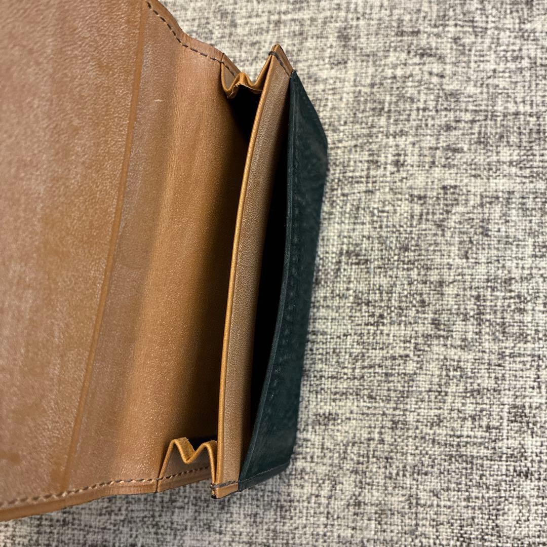 ココマイスター　名刺入れ　カードケース　緑　刻印　ロゴ　レザー