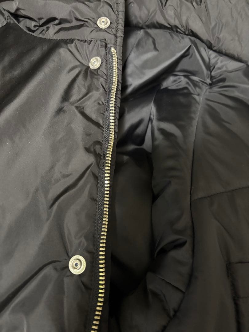 ユニバーサルプロダクツ　フーデッドジャケット