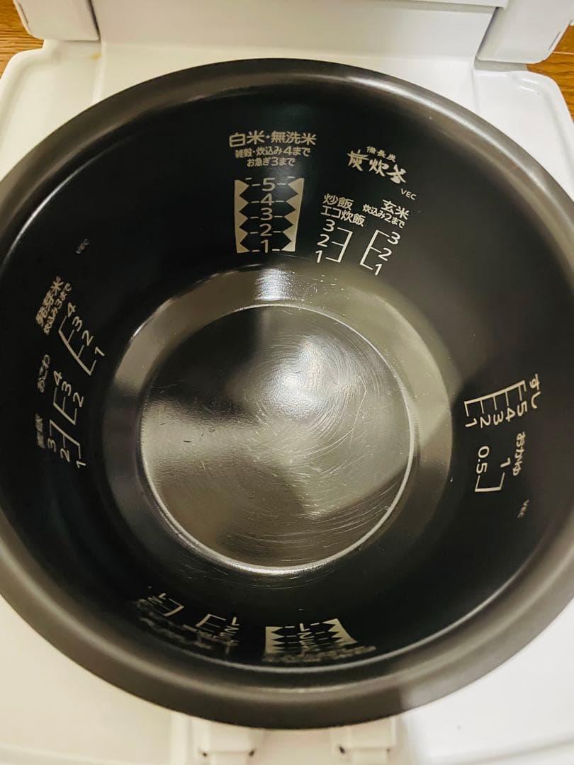 2023年製 NJ-VEC10-H 備長炭 炭炊釜 5.5合 IH炊飯器