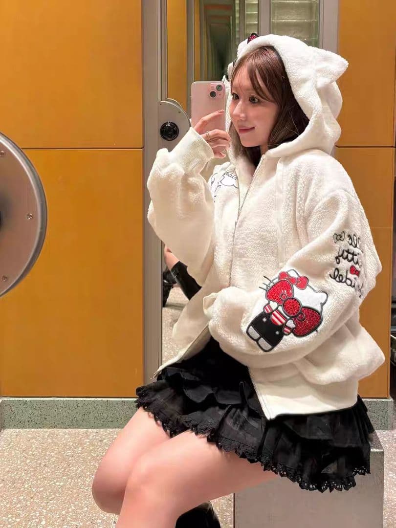 加*子様 最安値 SNIDEL スナイデル【HELLO KITTY】プレミアムパ