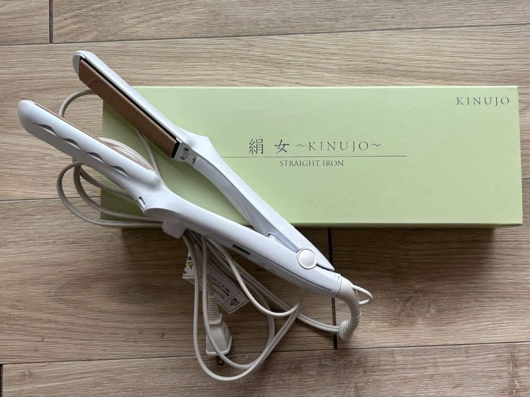 KINUJO ストレートヘアアイロン ホワイト　LM-125
