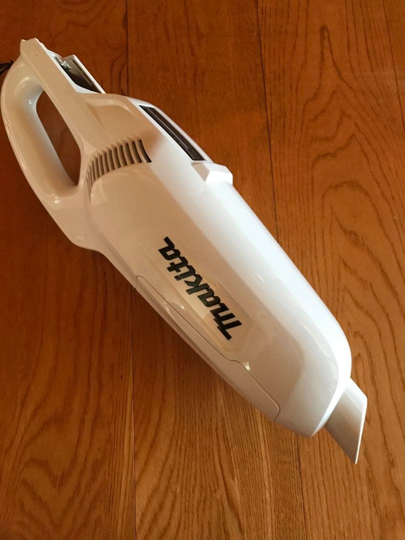 長時間掃除可能　CL107 充電器　BL1015 大容量BL1040 サイクロン