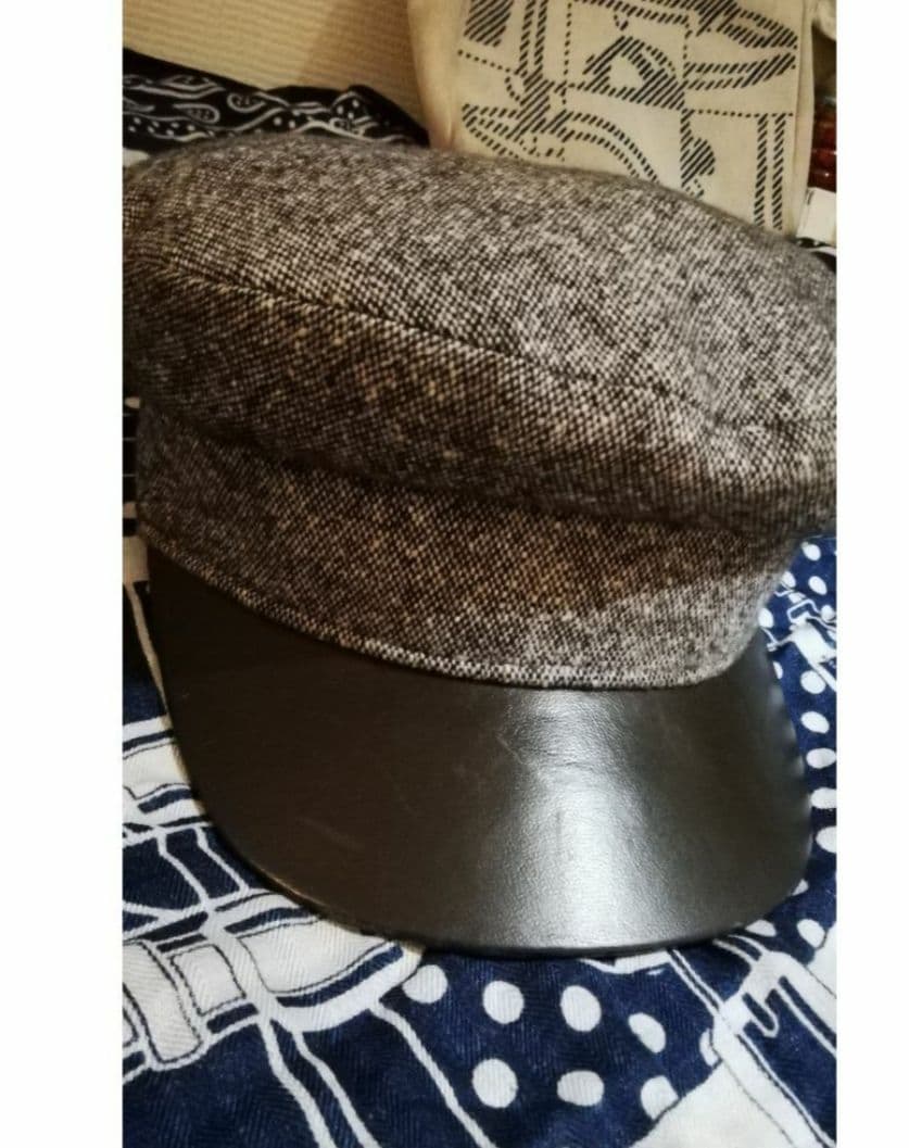 Hermès 本革　キャスケット 57cm　相当カッコいいです