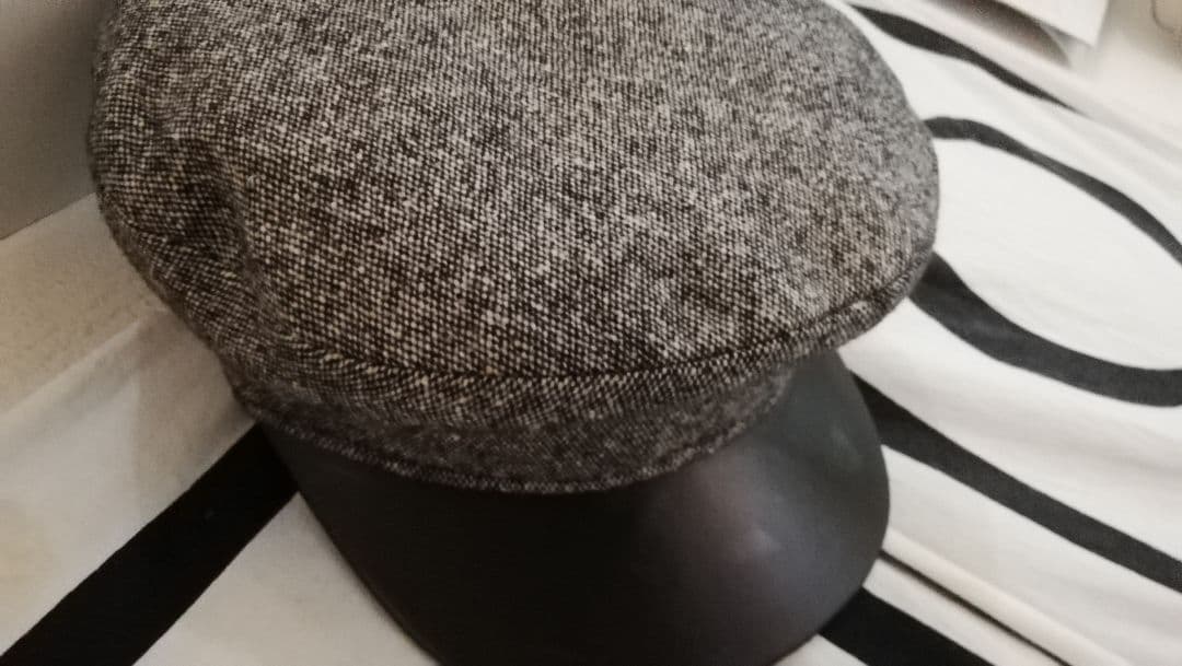 Hermès 本革　キャスケット 57cm　相当カッコいいです