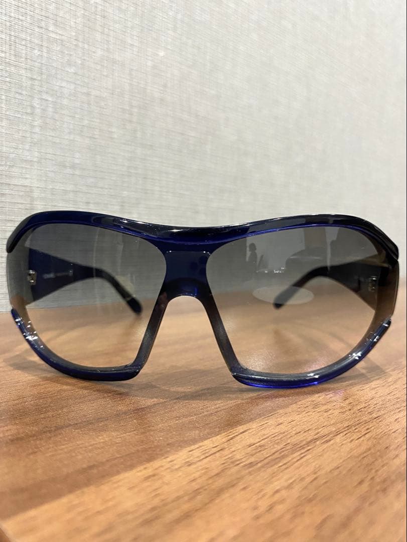 【CHANEL】シャネル　ネイビー スポーツサングラス