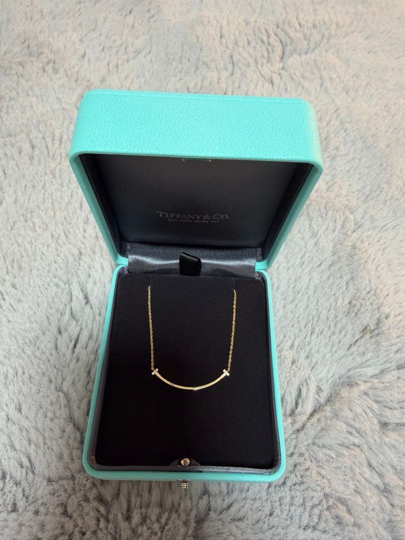 Tiffany Tスマイル　ペンダント(スモール) K18イエローゴールド