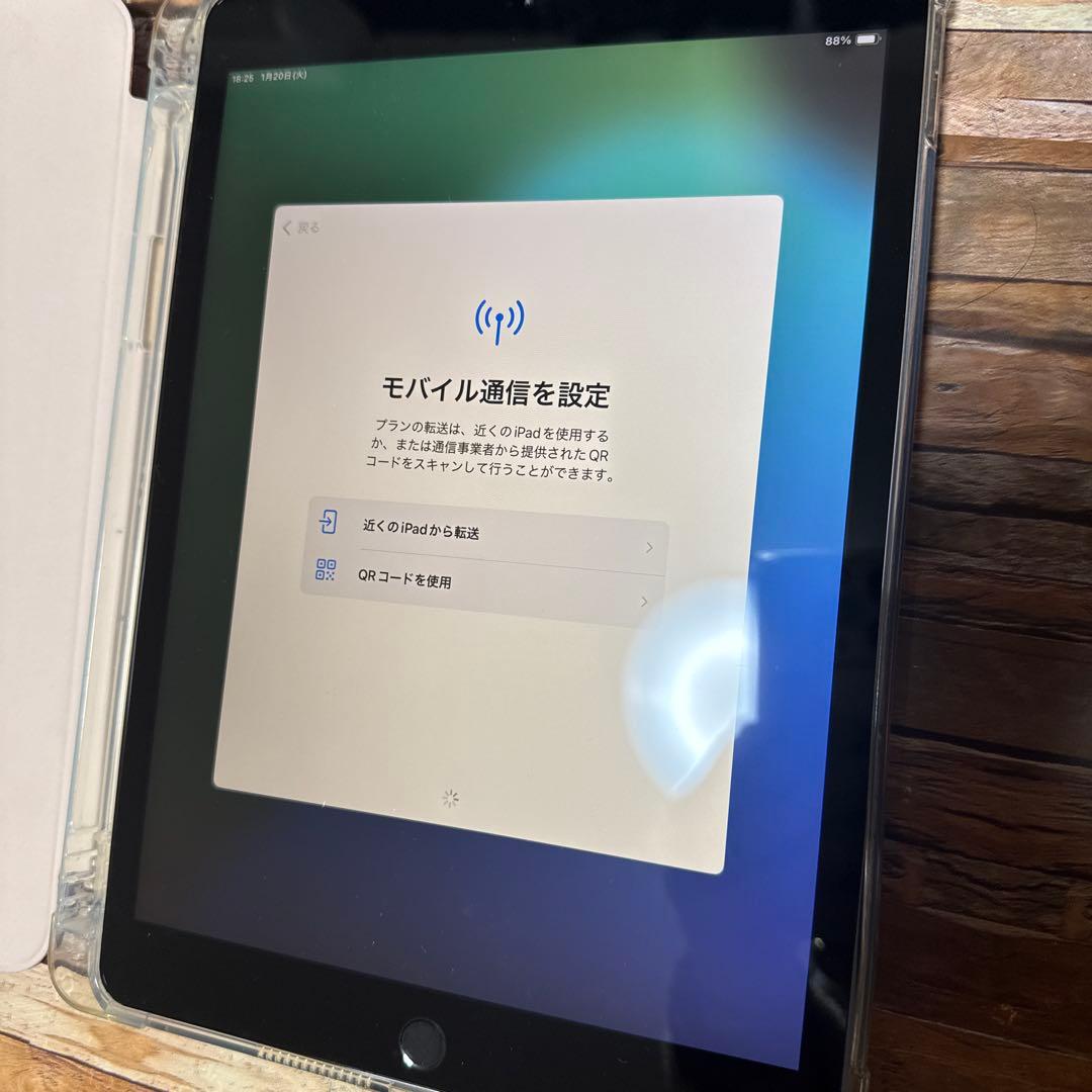 【美品】完動品SIMフリーiPad第7世代　本体32GB