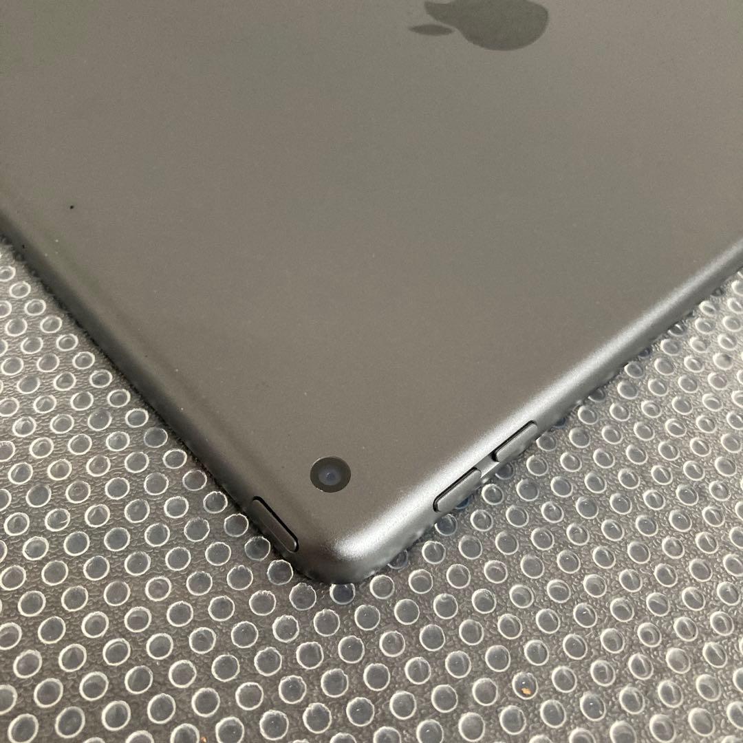 2832【早い者勝ち】iPad8 第8世代 32GB WIFIモデル☆