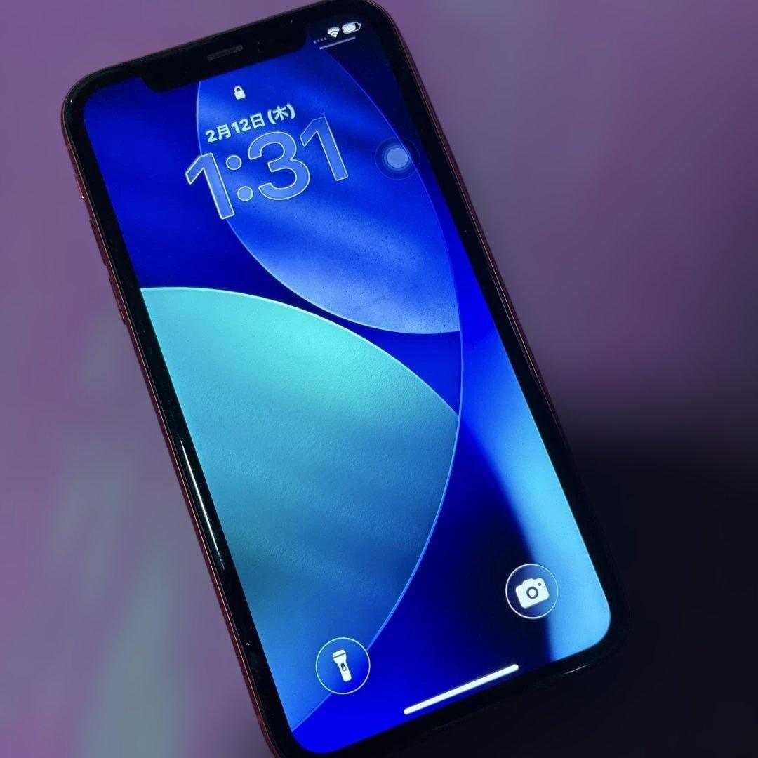 Apple iPhone 11 PRODUCT(RED) 本体　simフリー