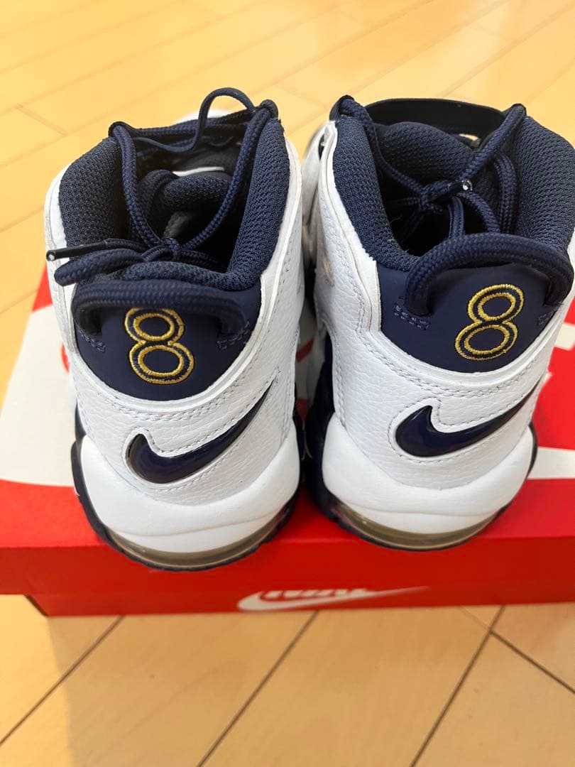 NIKE キッズスニーカー　エアモアアップテンポオリンピック22.5センチ