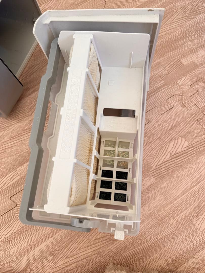 パナソニック 加湿空気清浄機 ナノイー F-VXT40 2021年製