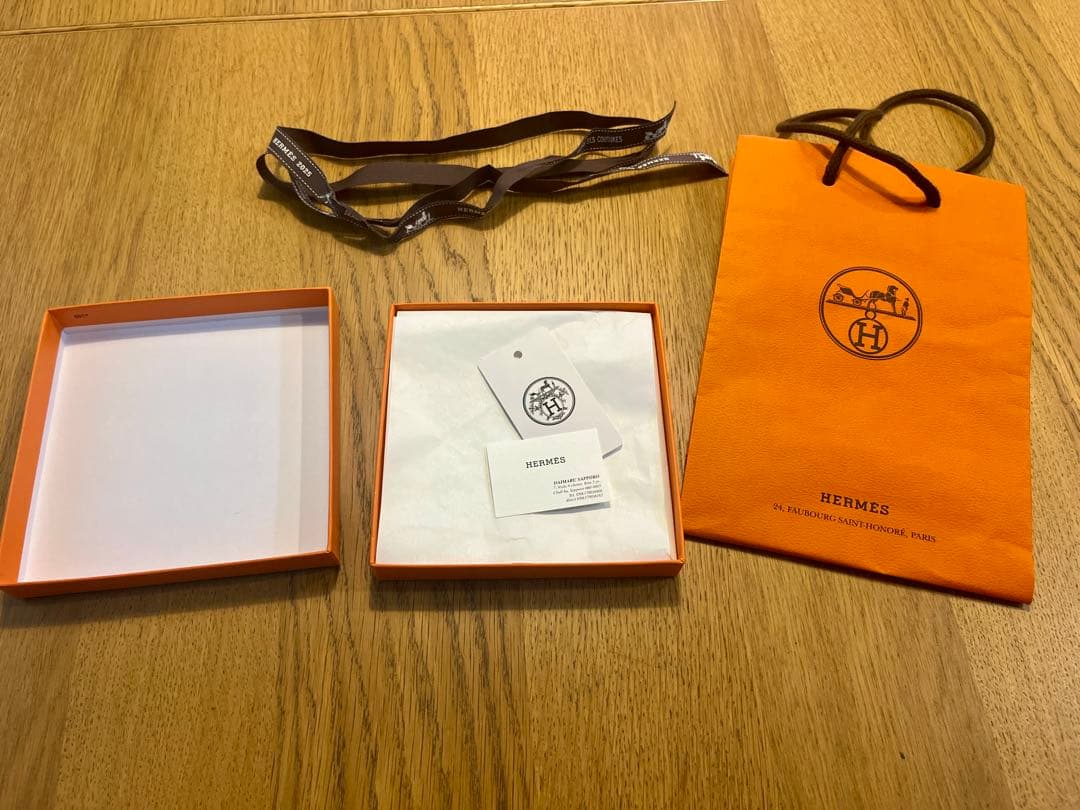 エルメス ハンカチーフ 《ジャカードH》　コクリコ色