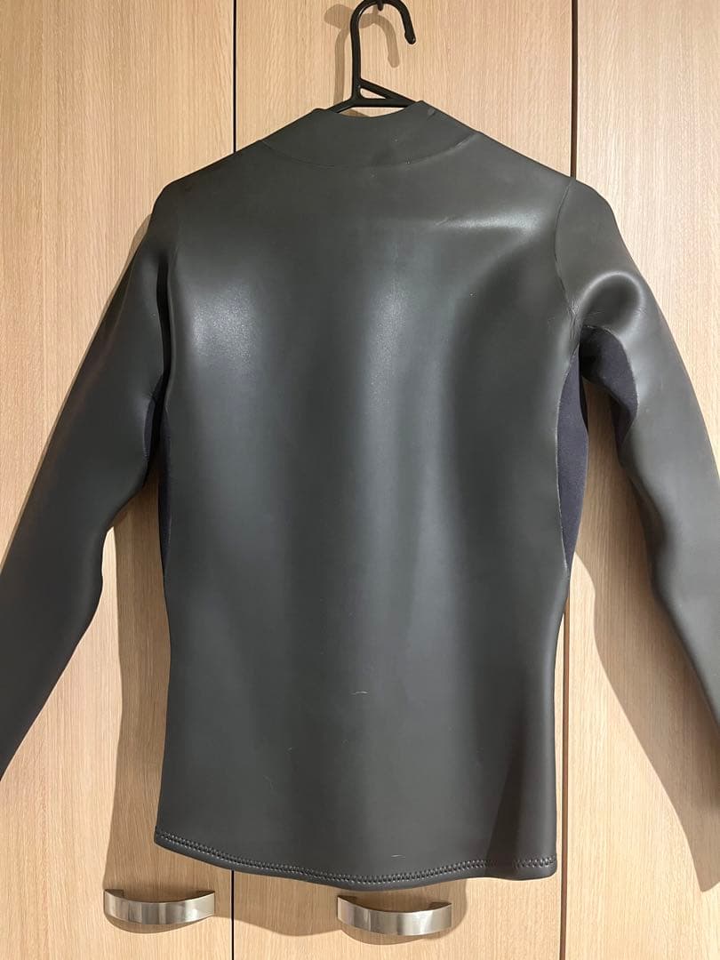 DEUS デウス　グレー 長袖タッパー　XL