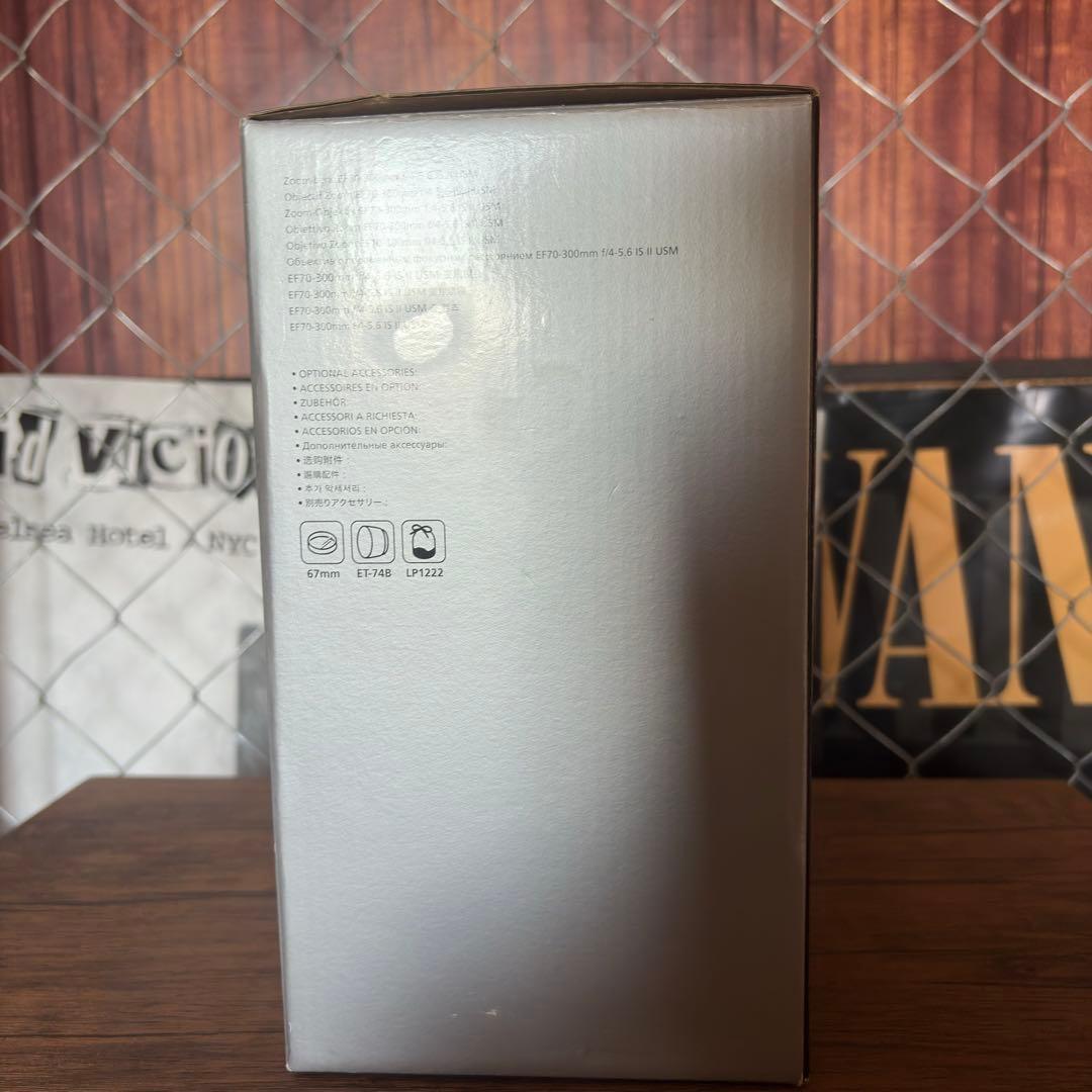 Canon EF 70-300mm f/4-5.6 IS II USM　レンズ