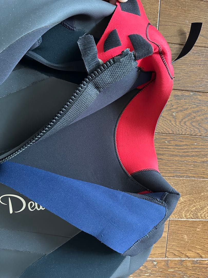 サーフィン冬用　セミドライスーツ ブラック