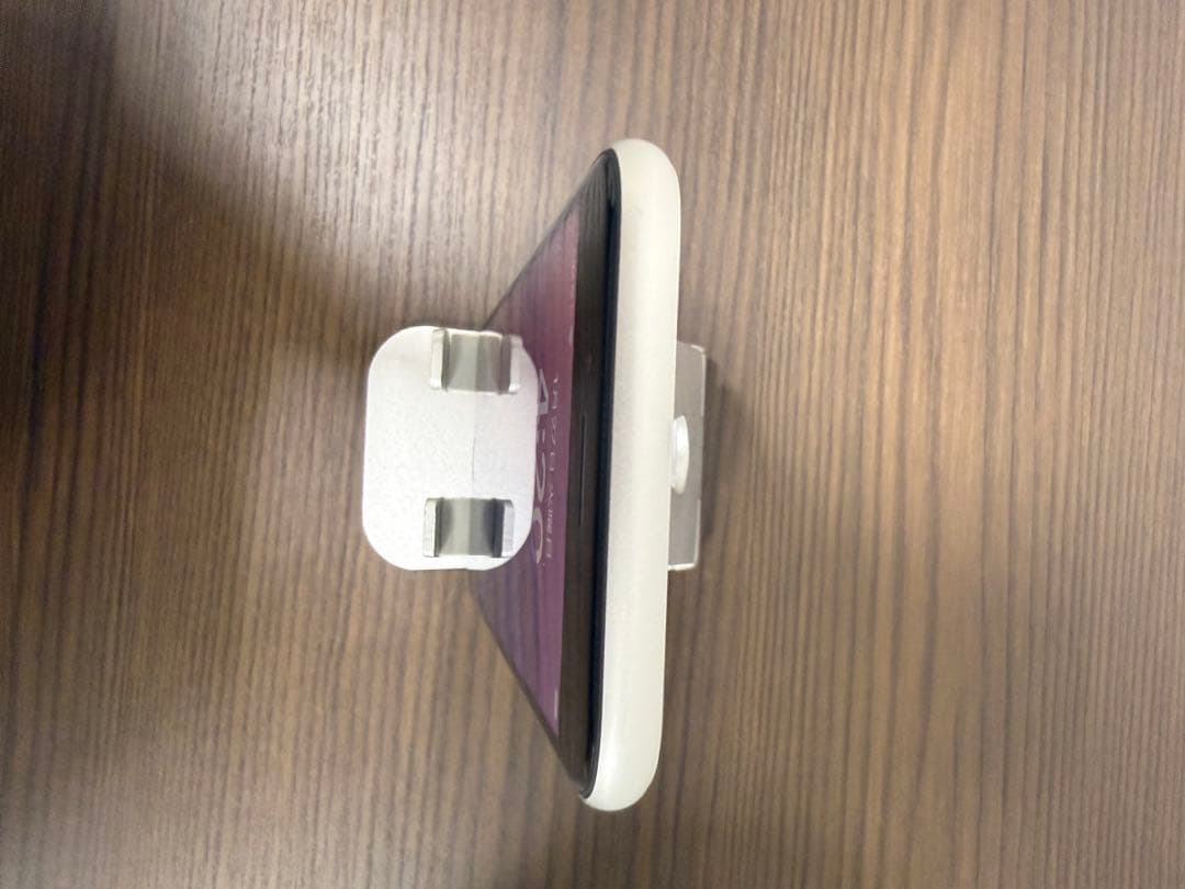 Apple iPhone SE 第2世代 64GB