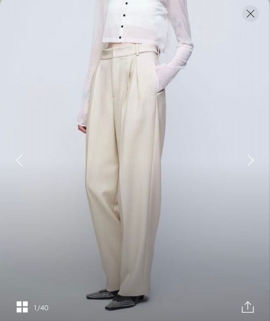 完売品<AEWEN MATOPH>ツイル タック パンツ　オフホワイト