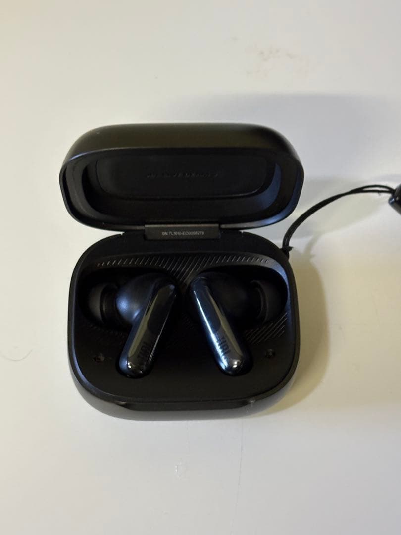 JBL LIVE BEAM 3 ワイヤレスイヤホン ブラック