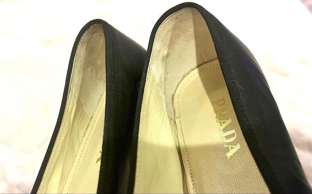 美品　PRADAプラダ　フラットシューズ　パンプス　リボン　ブラック 黒　バレエ