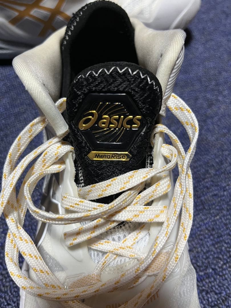 asics rise バレーボールシューズ