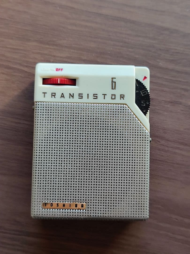 東芝 極小型 トランジスタラジオ 1959年製