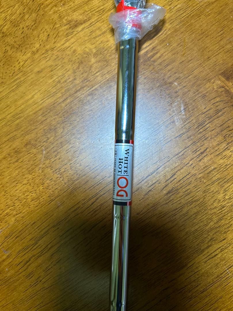 『新品・未使用】オデッセイ　パター　 ホワイトホット BIG T 34インチ